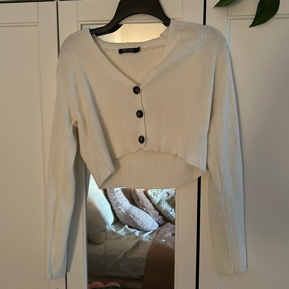 Cropped nasty gal sweater